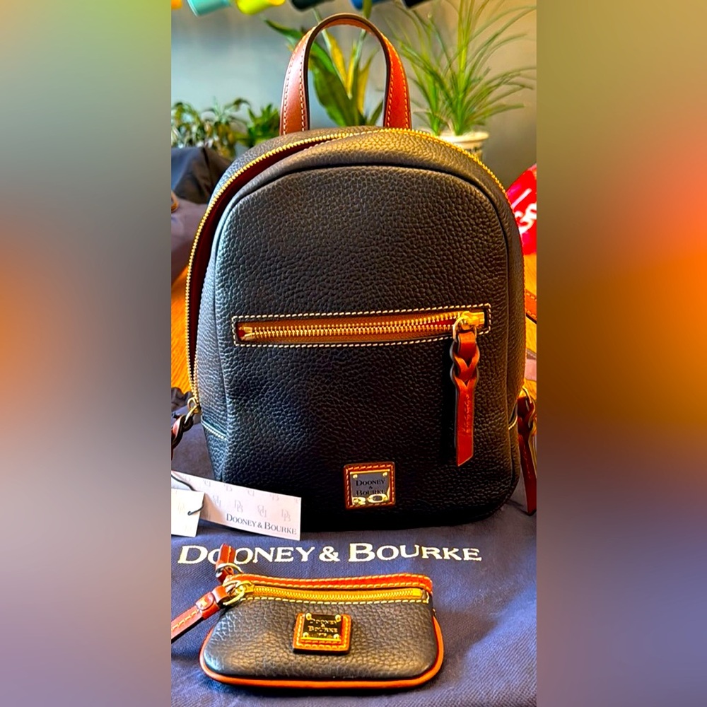 NWT ‼️ Dooney & Bourke Midnight Blue Ronnie Small Backpack & coin purse!